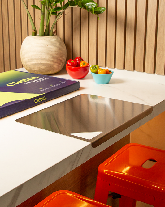 Tabla con pestaña M (30 x 40 cm)