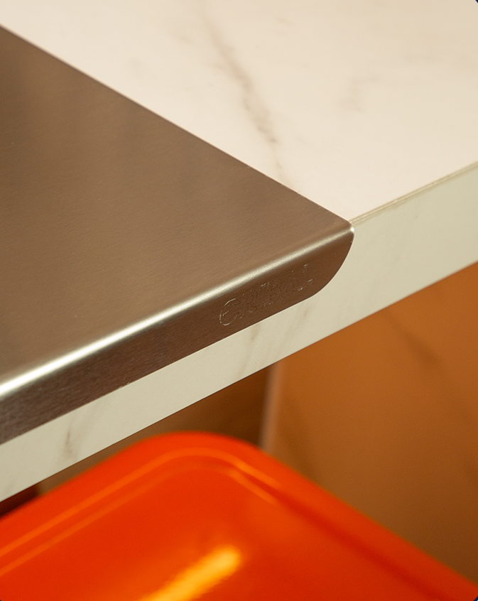 Tabla con pestaña M (30 x 40 cm)